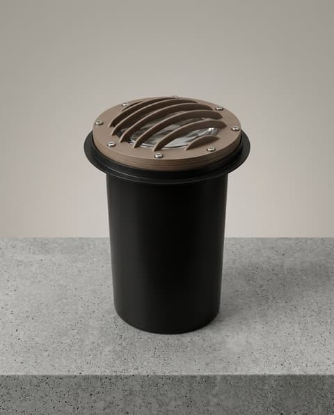 Dabmar DW4701 in-ground well light.